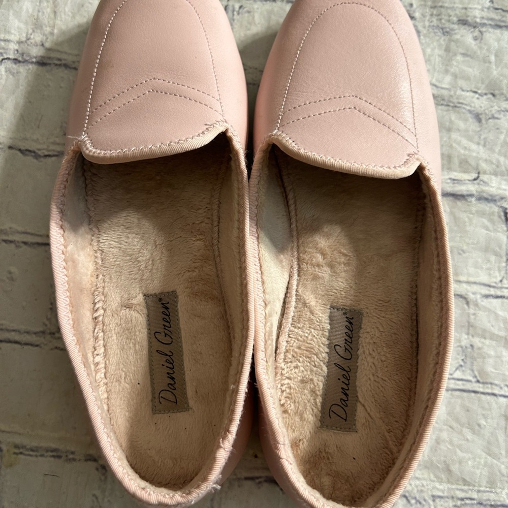 DANIEL GREEN PINK SPLIT LEATHER FAUX FUR LINING WOMEN’S SLIPPERS SIZE 7M - Picture 5 of 9